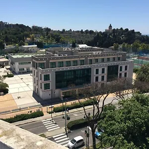 Delia Deluxe , Cagliari Italia